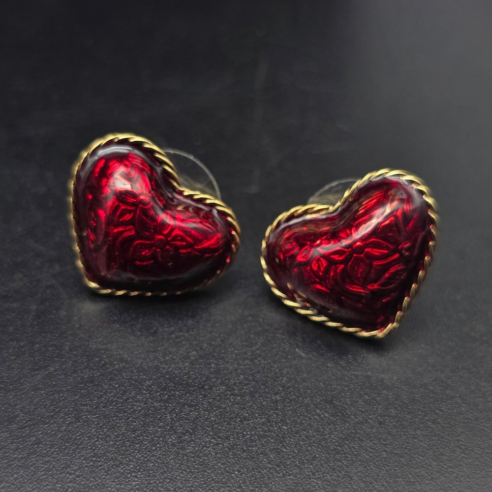 Avon 1996 Hearts Afire Earrings Studs Pierced Red Valentine's Day